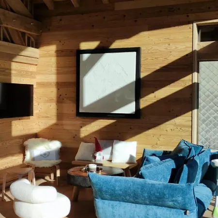 Lumen Wood 度假居