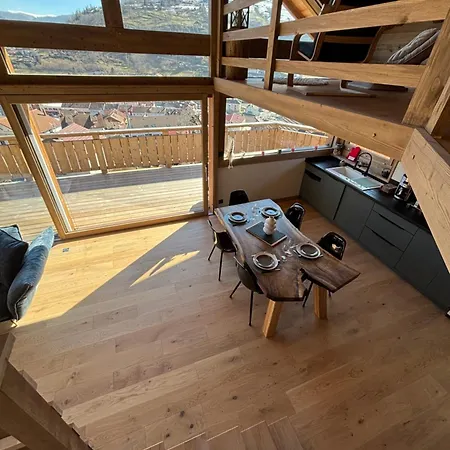 Lumen Wood 度假居 *