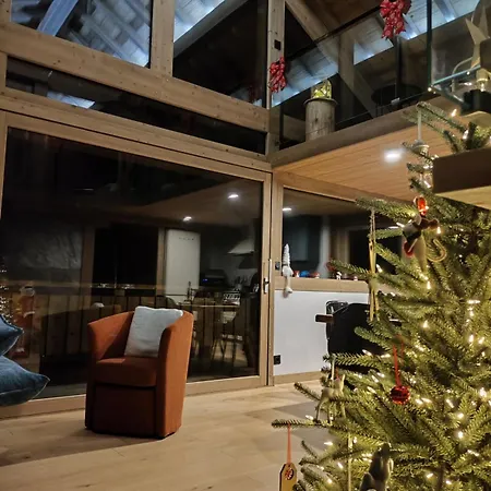 Lumen Wood 度假居 *